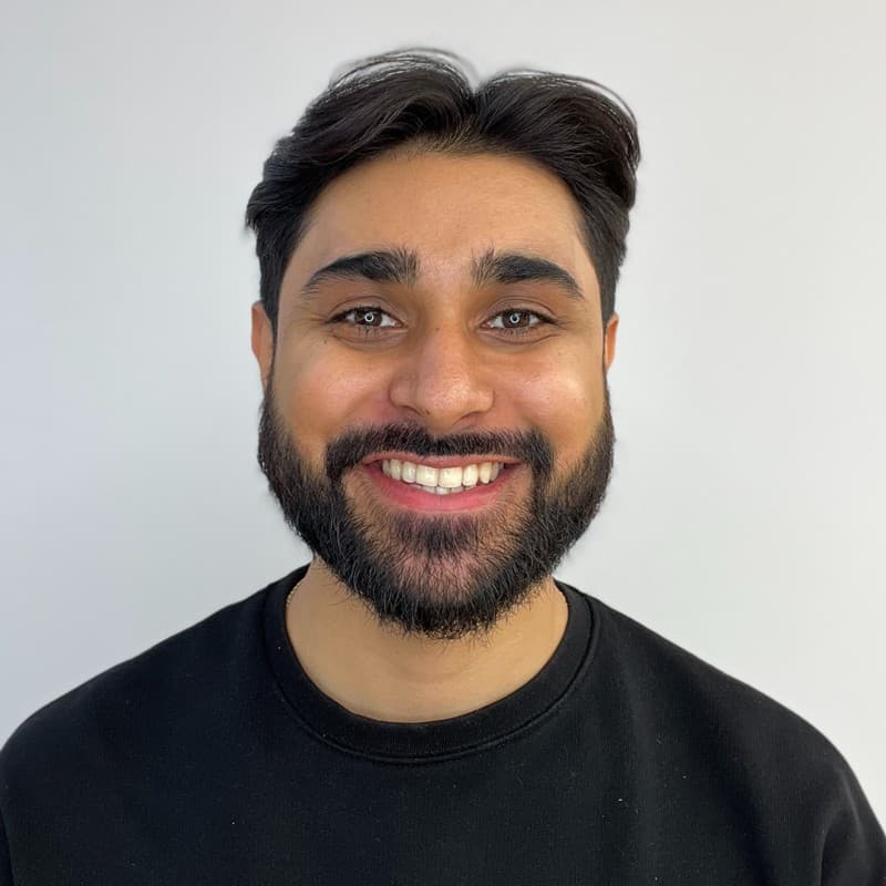 Dr Manu Sidhu